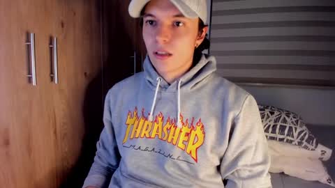 mastrangelo_x online show from April 2026 03:31:02 AM