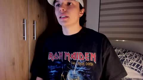 mastrangelo_x online show from May 2026 04:08:02 AM