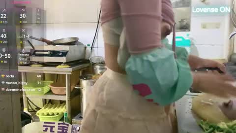 SuSu online show from November 2025 06:34:01 AM