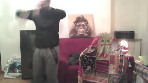 Snapshot of mat11efou chatting on March 2025 07:01:02 PM mat11efou online show from March 2025 07:01:02 PM