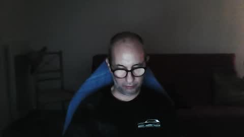 Snapshot of mat11efou chatting on September 2025 12:34:01 AM mat11efou online show from September 2025 12:34:01 AM