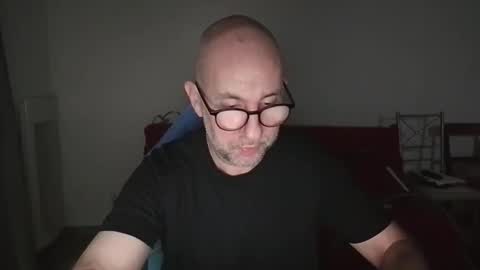 Snapshot of mat11efou chatting on November 2025 07:13:02 PM mat11efou online show from November 2025 07:13:02 PM