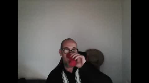 Snapshot of mat11efou chatting on April 2026 07:02:01 AM mat11efou online show from April 2026 07:02:01 AM