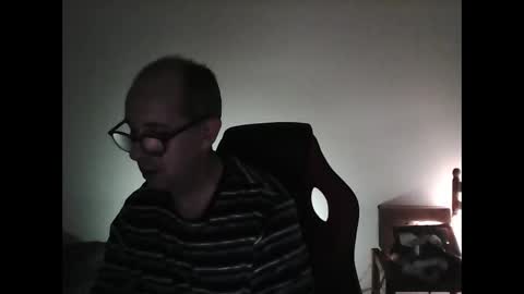 Snapshot of mat11efou chatting on May 2026 02:06:02 AM mat11efou online show from May 2026 02:06:02 AM