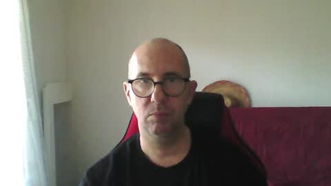 Snapshot of mat11efou chatting on June 2026 10:42:01 AM mat11efou online show from June 2026 10:42:01 AM