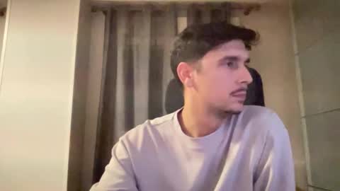 Aaron online show from February 2026 10:46:02 PM