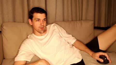 mateo_zeus online show from December 2024 05:35:02 PM