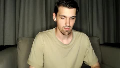 mateo_zeus online show from December 2024 02:22:01 PM