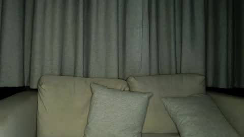 mateo_zeus online show from December 2024 06:50:01 PM