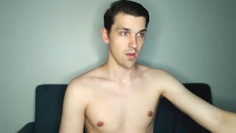 mateo_zeus online show from January 2025 12:05:02 PM