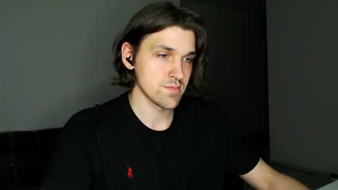 mateo_zeus online show from April 2026 11:07:01 PM