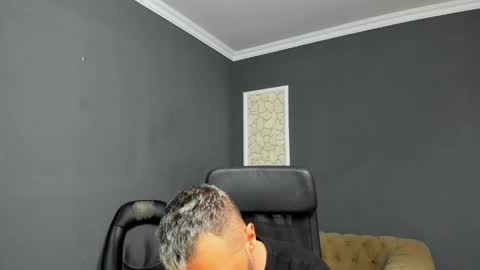 Snapshot of mateobenjamin chatting on February 2026 11:30:01 AM MateoBenjamin online show from February 2026 11:30:01 AM