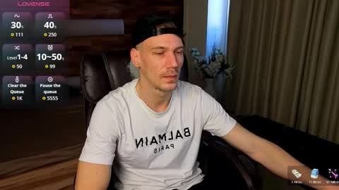 Snapshot of mateobenjamin chatting on March 2026 11:58:01 AM MateoBenjamin online show from March 2026 11:58:01 AM