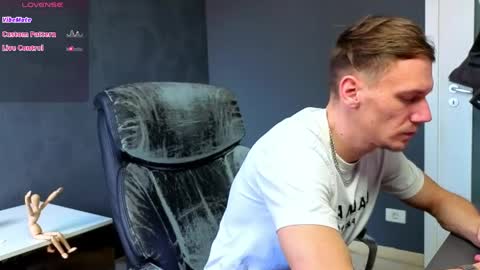 Snapshot of mateobenjamin chatting on March 2026 11:26:01 AM MateoBenjamin online show from March 2026 11:26:01 AM