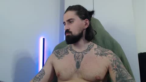 mateohalifa online show from October 2025 05:36:01 PM