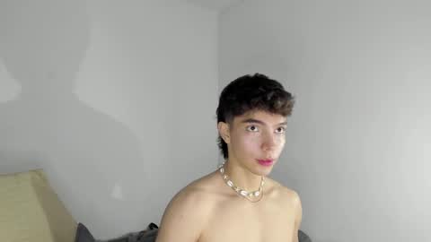 Mateo Santiago online show from December 2024 09:39:02 AM