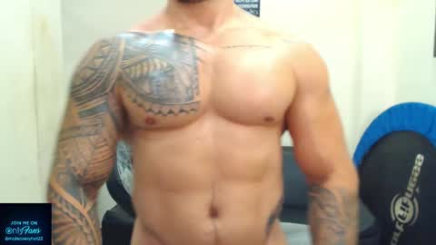Mateo online show from April 2026 08:15:01 PM