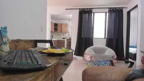Matheus     online show from May 2026 03:50:02 PM