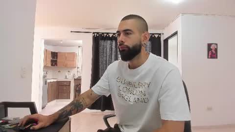 Matheus     online show from June 2026 03:44:02 PM