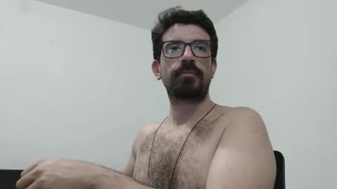 Matheus Mogi online show from November 2025 05:12:03 AM