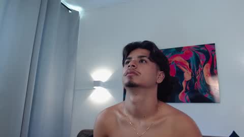 Mathew online show from October 2025 07:00:01 PM