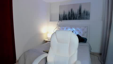 Mathew online show from October 2025 07:43:01 PM