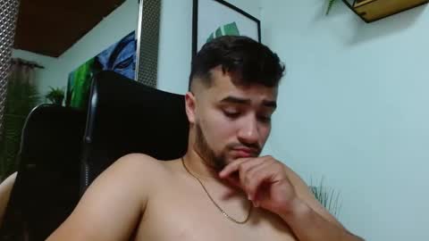 Snapshot of mathews_colton1 chatting on March 2025 02:40:01 PM Mathews online show from March 2025 02:40:01 PM