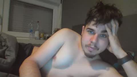 Snapshot of matho05 chatting on November 2025 08:58:02 AM MATHIS online show from November 2025 08:58:02 AM