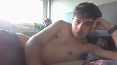 Snapshot of matho05 chatting on December 2025 12:46:02 PM MATHIS online show from December 2025 12:46:02 PM