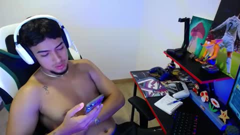 Snapshot of matias_bianco01 chatting on November 2025 03:51:02 AM matias online show from November 2025 03:51:02 AM