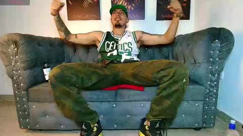 Snapshot of matias_costa chatting on October 2025 04:07:01 PM MATIAS COSTA online show from October 2025 04:07:01 PM