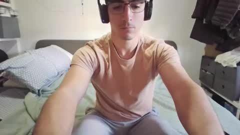 matias_madrid_ online show from May 2026 04:47:02 PM