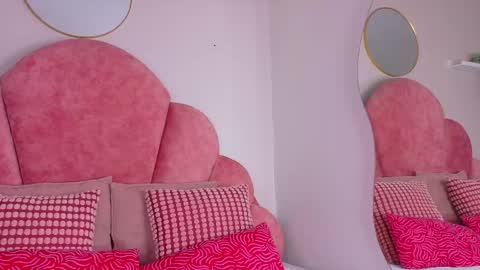 Snapshot of matildataylor__ chatting on May 2026 12:11:02 PM Matilda online show from May 2026 12:11:02 PM