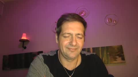 Snapshot of matrike1 chatting on January 2025 09:52:02 PM matrike1 online show from January 2025 09:52:02 PM