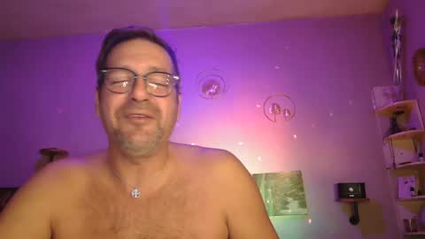 Snapshot of matrike1 chatting on November 2025 10:20:02 PM matrike1 online show from November 2025 10:20:02 PM