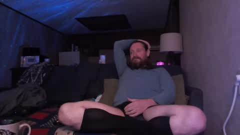 Snapshot of matross43 chatting on February 2026 10:06:02 PM matross43 online show from February 2026 10:06:02 PM