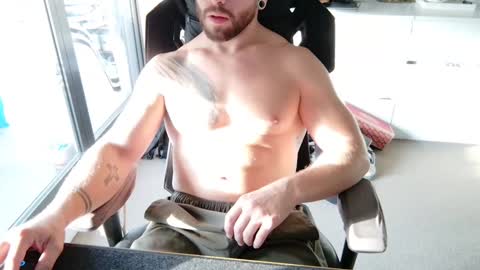 Snapshot of matt89aus chatting on February 2025 07:39:02 AM MRD online show from February 2025 07:39:02 AM