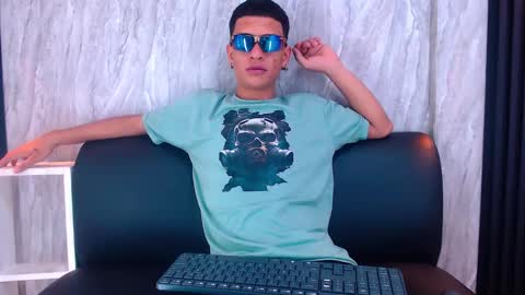 Matt Ruso online show from September 2025 07:17:02 PM