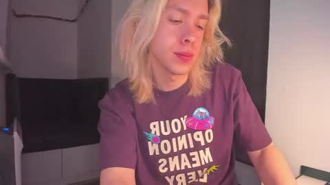 Snapshot of matt_spark chatting on March 2025 01:16:02 AM Matt online show from March 2025 01:16:02 AM