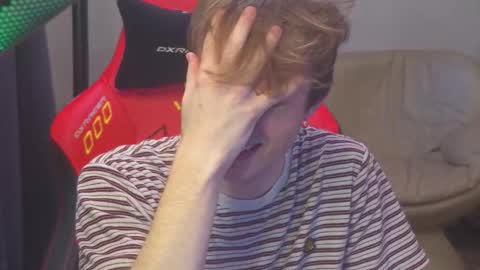 Snapshot of mattcashxxx chatting on March 2026 01:09:01 AM Matt Cash online show from March 2026 01:09:01 AM