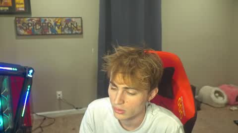 Snapshot of mattcashxxx chatting on May 2026 01:22:02 AM Matt Cash online show from May 2026 01:22:02 AM
