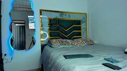 Snapshot of mattdevon chatting on October 2025 09:22:01 PM Matt online show from October 2025 09:22:01 PM