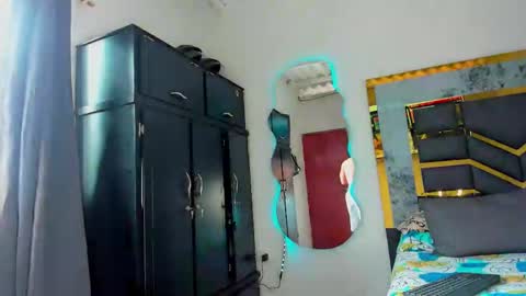 Snapshot of mattdevon chatting on November 2025 07:35:01 PM Matt online show from November 2025 07:35:01 PM