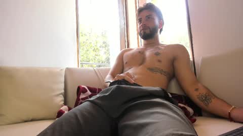 mattdevon7 online show from March 2026 03:23:01 PM