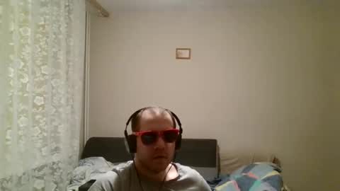 mattek89 online show from April 2026 06:27:01 PM