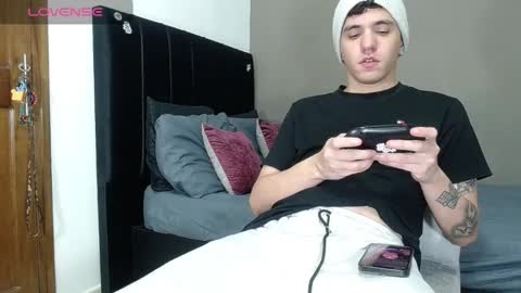 ---Matteo--- online show from February 2026 01:09:02 AM