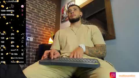 Snapshot of matteosantino chatting on November 2025 08:52:02 PM matteosantino online show from November 2025 08:52:02 PM