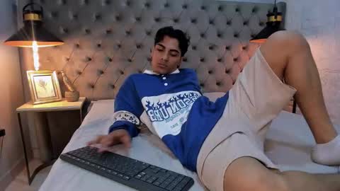 mattfiore online show from November 2025 12:06:01 PM