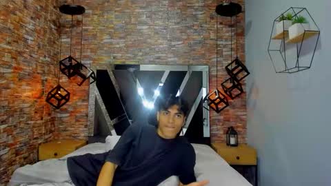 mattfiore online show from December 2025 07:22:01 PM