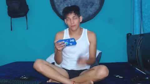 matthew_hawk19 online show from February 2025 09:47:02 PM